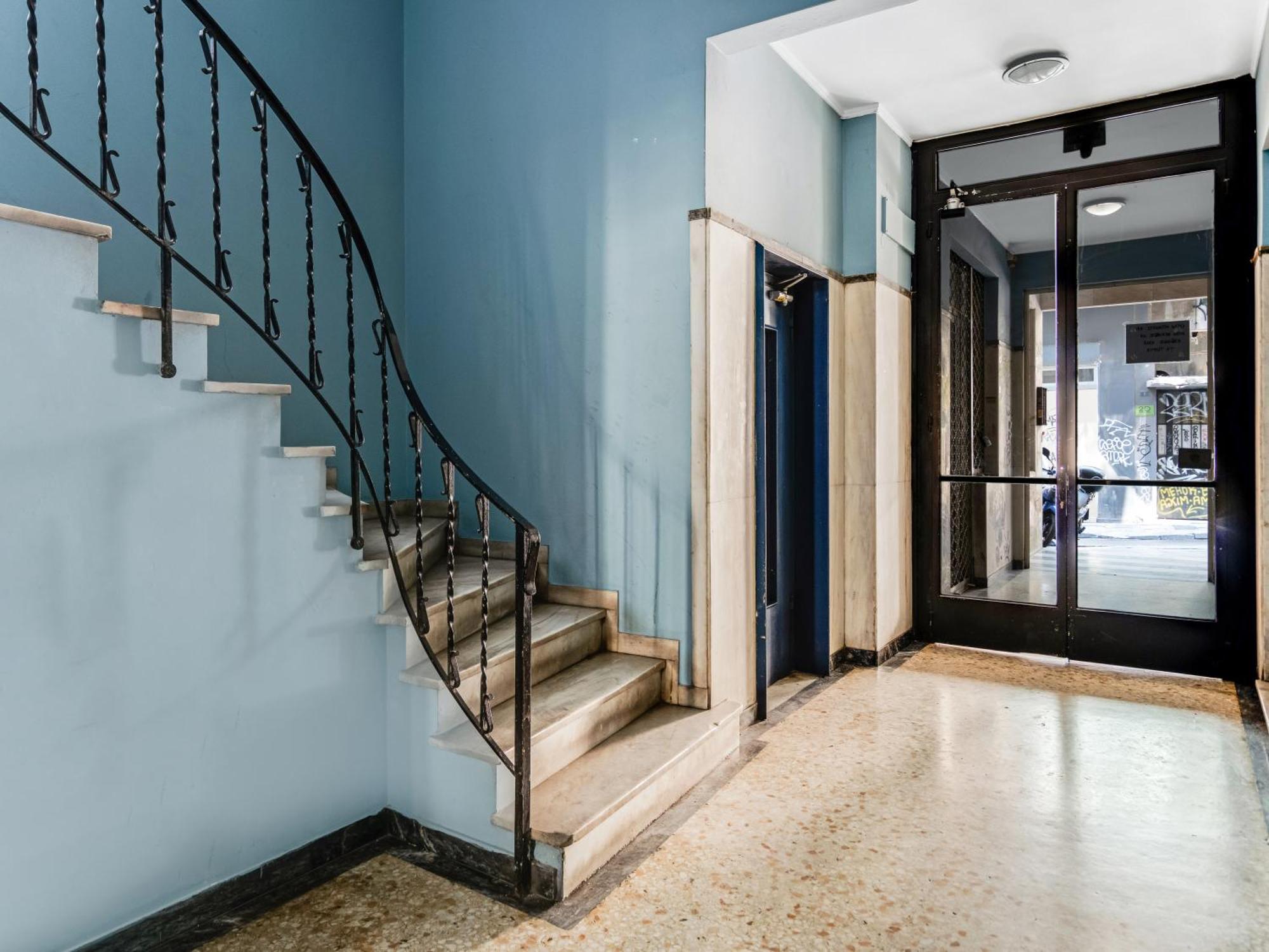 אתונה Yalarent Luxury Apartments In The Heart Of The City מראה חיצוני תמונה