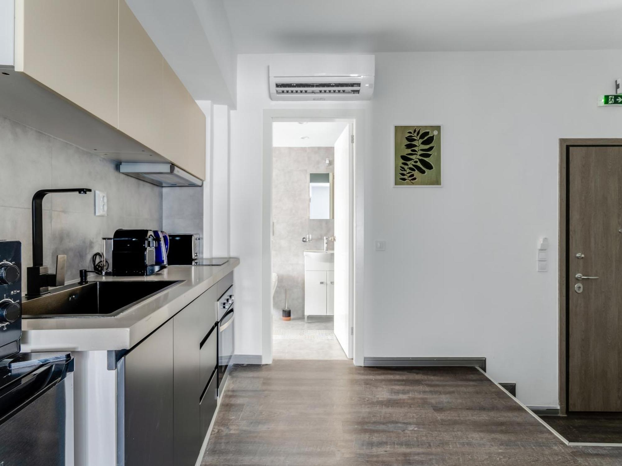 אתונה Yalarent Luxury Apartments In The Heart Of The City מראה חיצוני תמונה