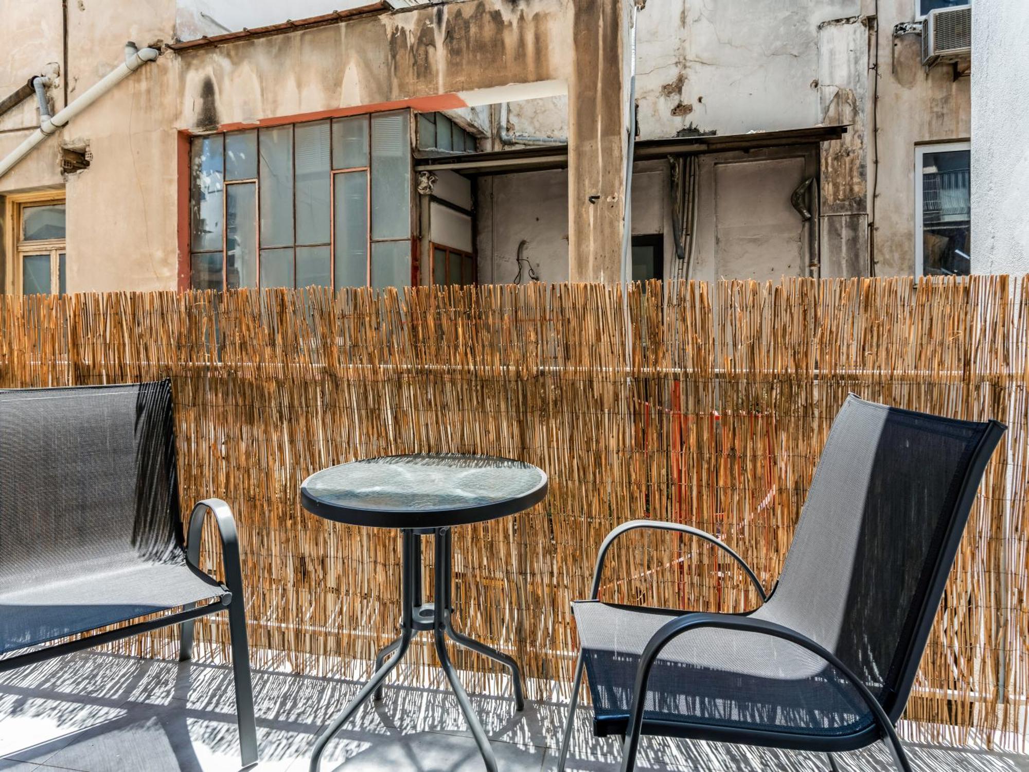 אתונה Yalarent Luxury Apartments In The Heart Of The City מראה חיצוני תמונה