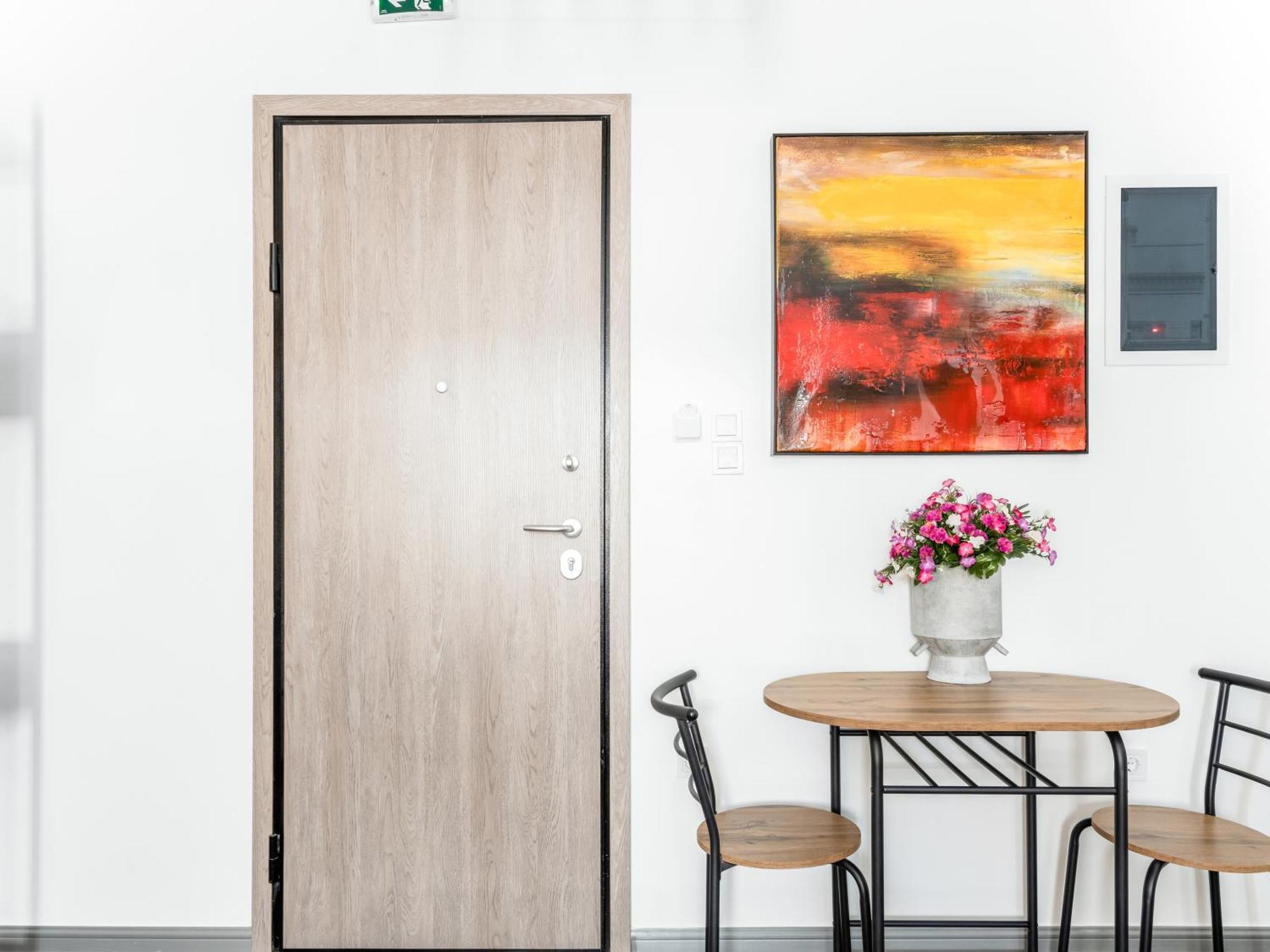 אתונה Yalarent Luxury Apartments In The Heart Of The City מראה חיצוני תמונה