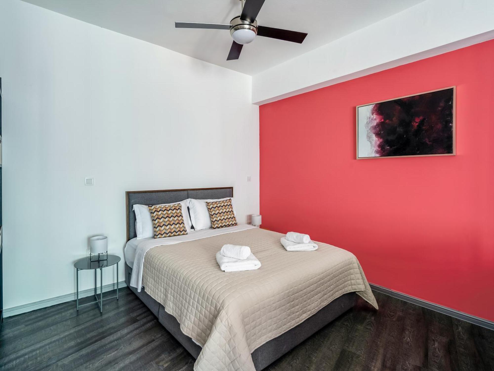 אתונה Yalarent Luxury Apartments In The Heart Of The City מראה חיצוני תמונה